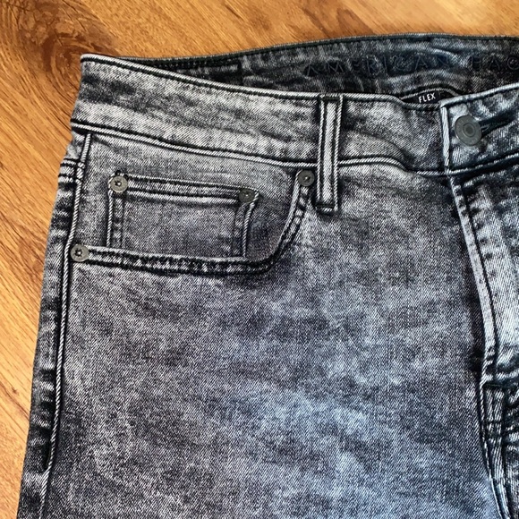 33x32 Black-wash American Eagle Flex Jeans - Picture 7 of 13